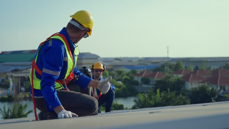 Best Roof Installation  in Lawndale, CA